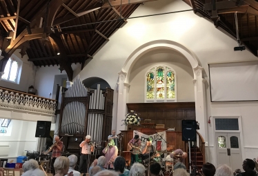 Famous Potatoes Concert